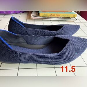 Rothy’s Navy 11.5 Point